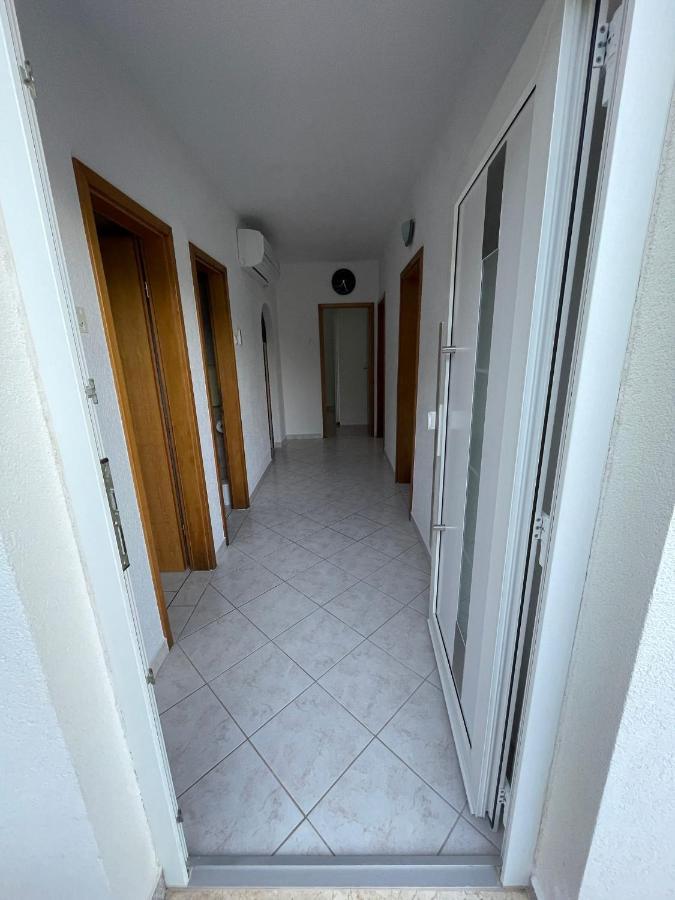 Tole Villa Podaca Exterior foto